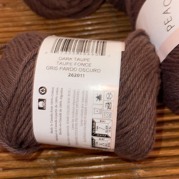 NWT 6 Peach& Creme Dark Taupe Yarns - Picture 3 of 4